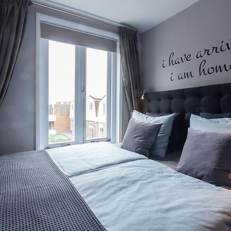 Bed And Breakfast The Rose Haarlem Esterno foto
