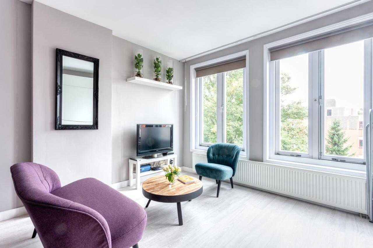 Bed And Breakfast The Rose Haarlem Esterno foto